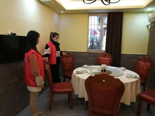 北龍社區(qū)開(kāi)展餐飲服務(wù)行業(yè)疫情防控工作專項(xiàng)行動(dòng)